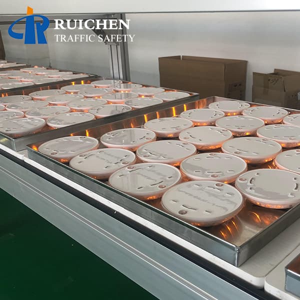 <h3>Raised Solar Powered Road Studs Supplier In USA-RUICHEN Solar </h3>
